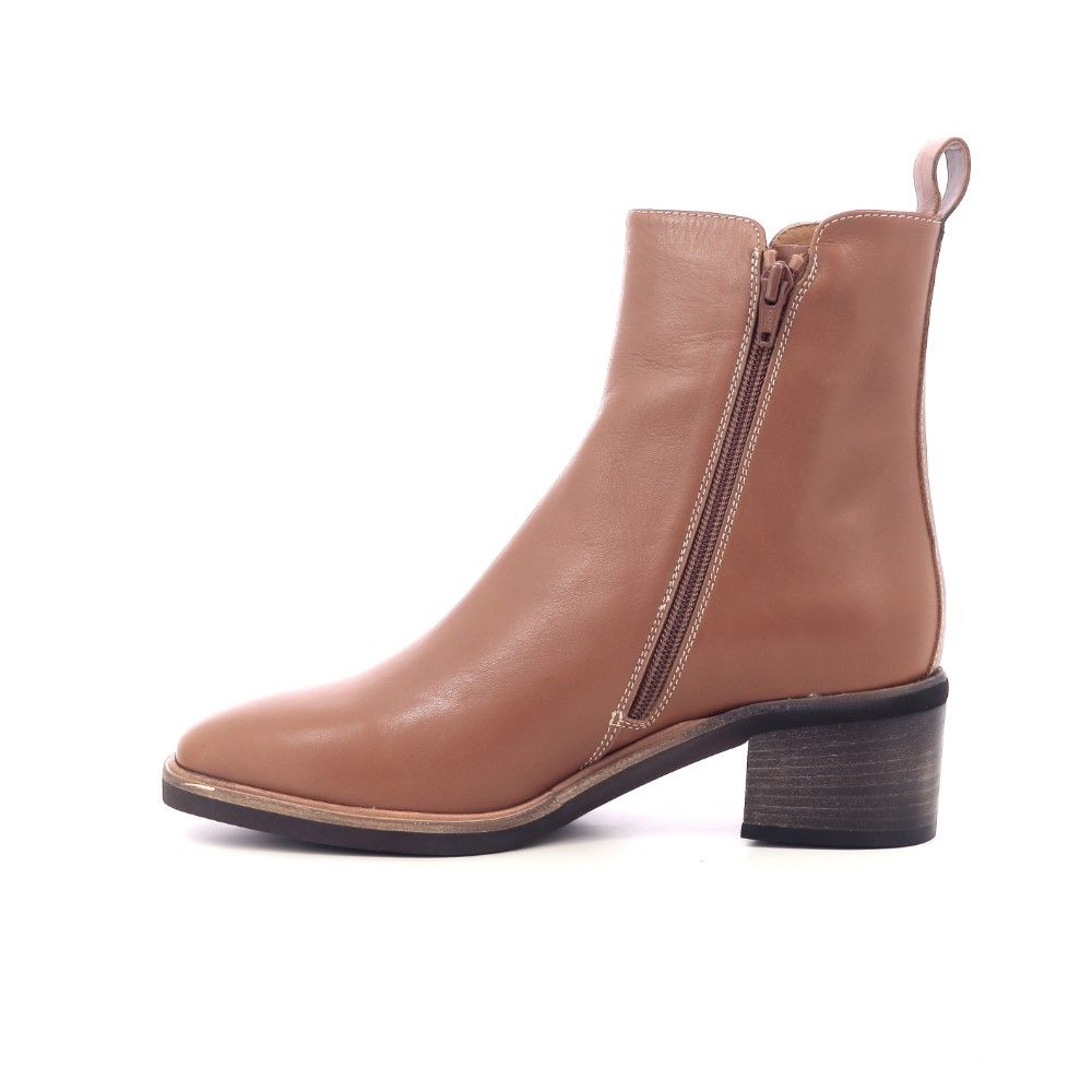 Akua Boots 209101 cognac
