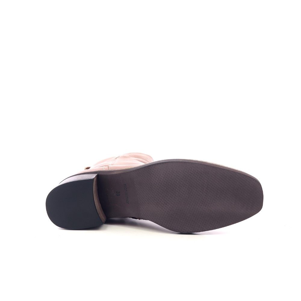 Akua Boots 209101 cognac