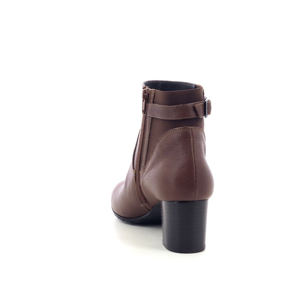 Comoda Idea Boots 211626 cognac