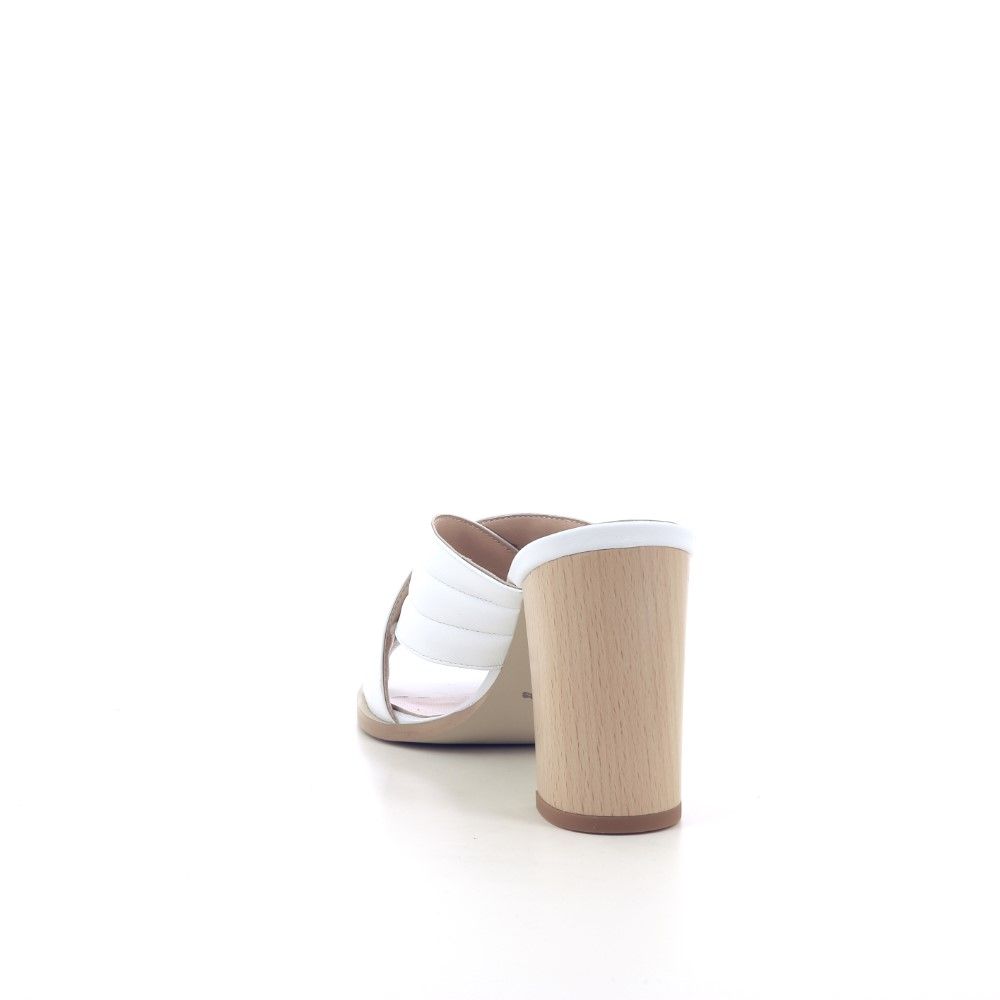 Caroline Biss Muiltje 214166 wit