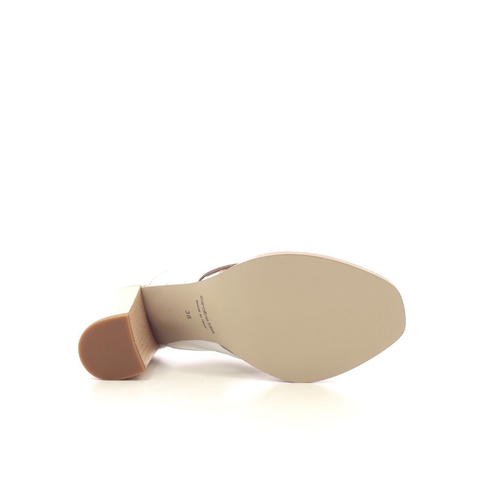 Caroline Biss Muiltje 214166 wit
