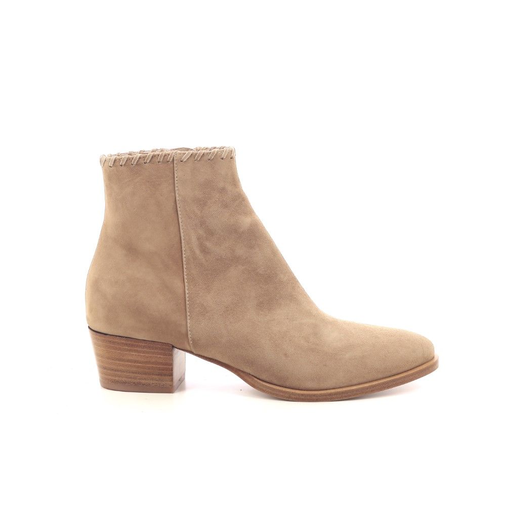 Benoîte C. Boots 214599 cognac