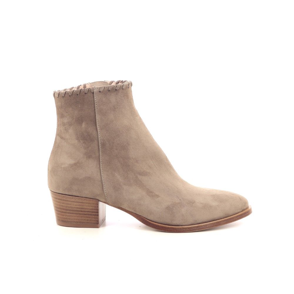 Benoîte C. Boots 214601 beige