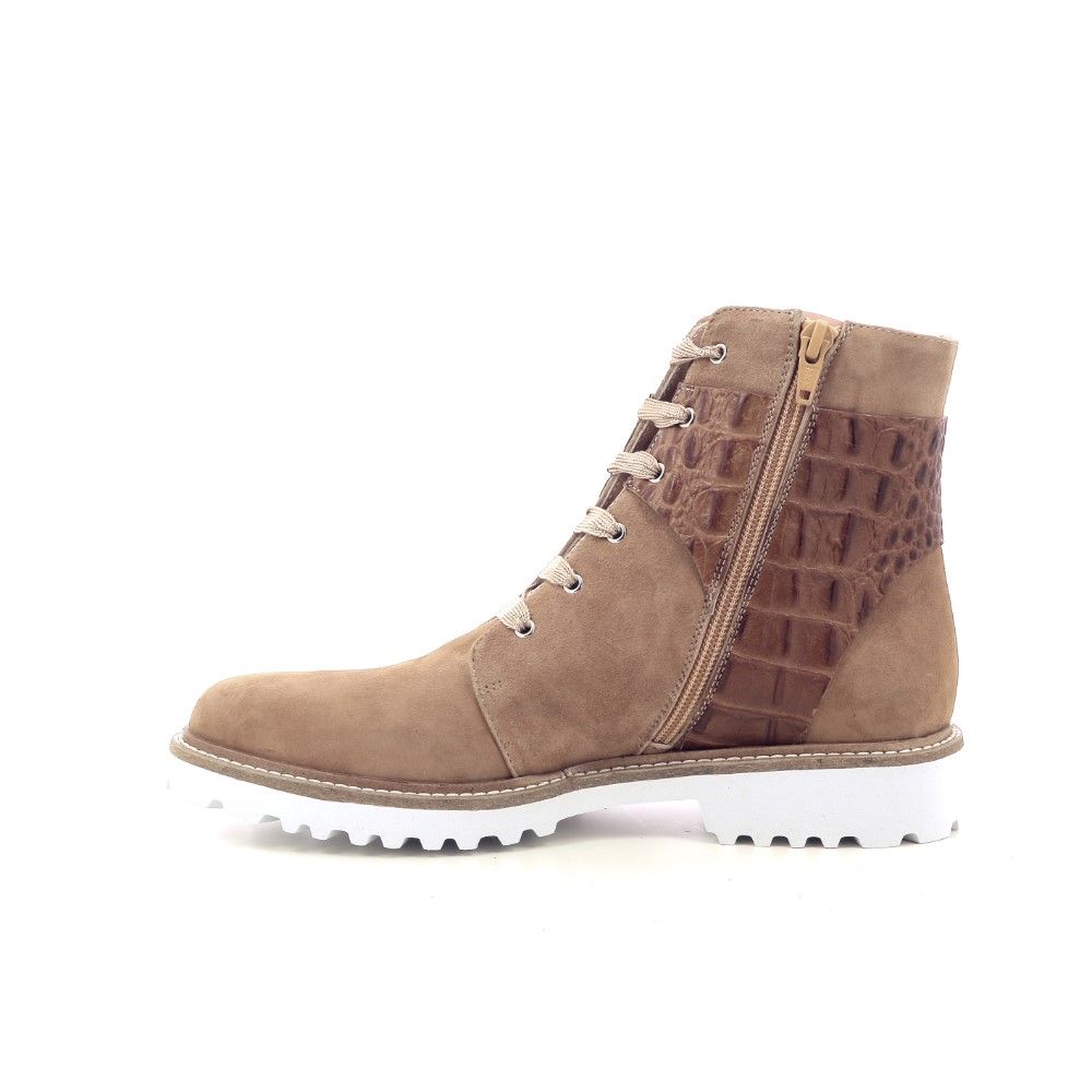 Benoîte C. Boots 214603 cognac