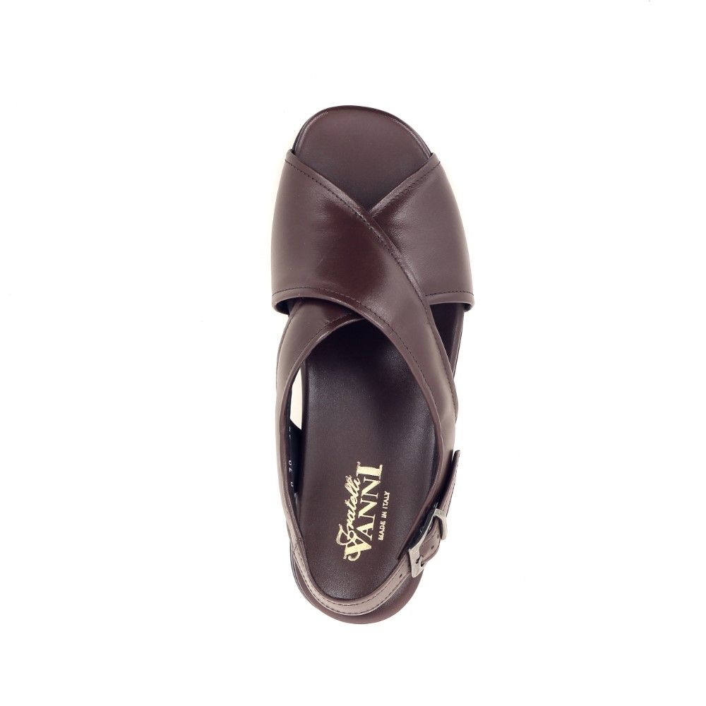 Vanni Sandaal 215067 bruin