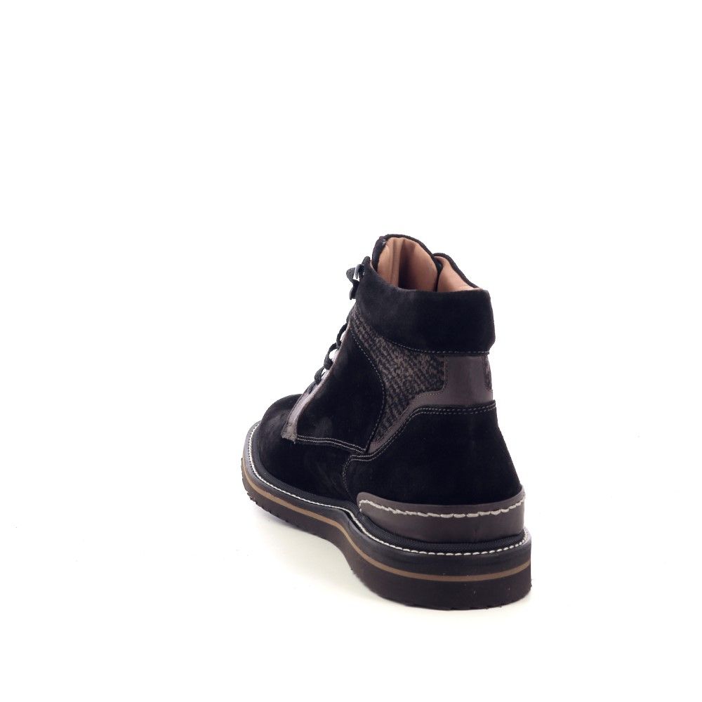 Ambiorix Henderson 218055 bruin