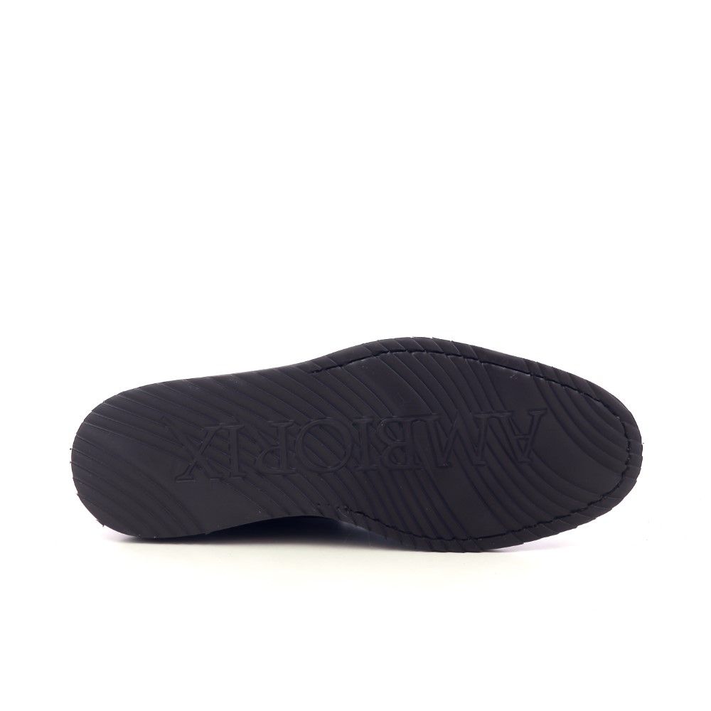 Ambiorix Henderson 218055 bruin