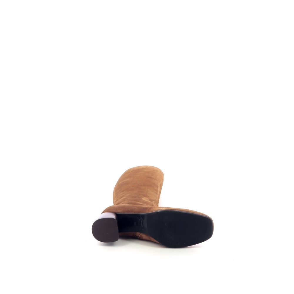 Benoîte C. Laars 218847 cognac