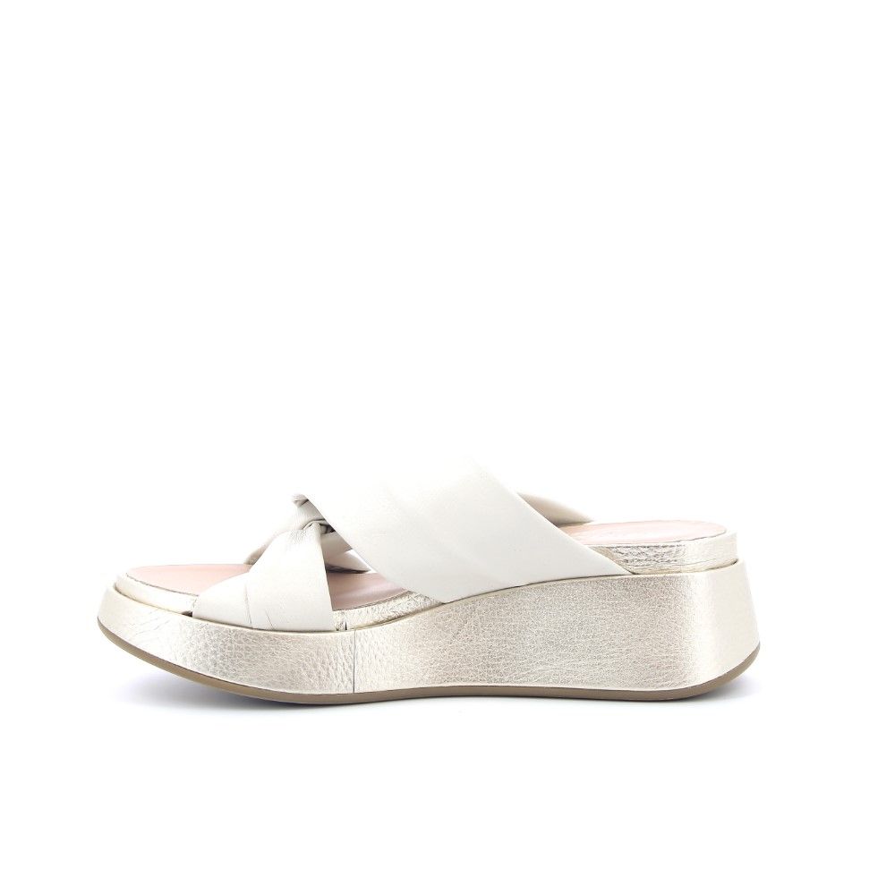 Voltan Muiltje 220050 beige