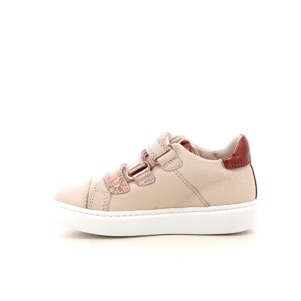 Stones And Bones Scana 220220 roze