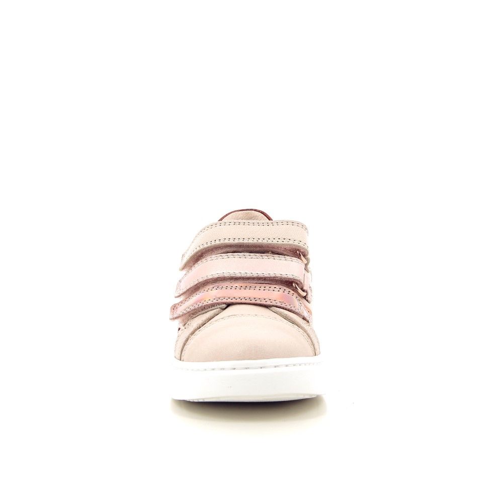 Stones And Bones Scana 220220 roze
