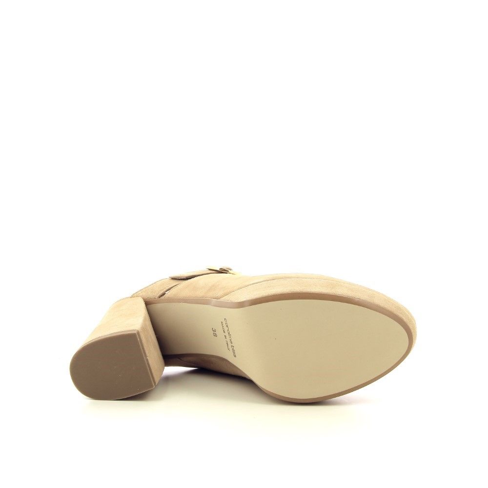 Caroline Biss Muiltje 222113 cognac