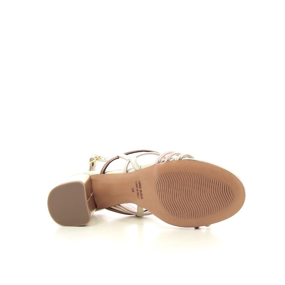 L'amour Sandaal 222974 goud