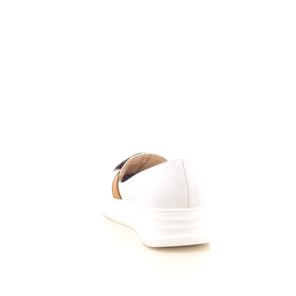 Benoîte C. Mocassin 223075 wit