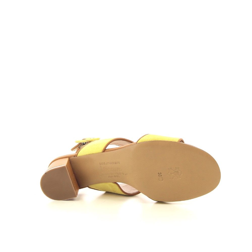 Voltan Sandaal 223497 geel