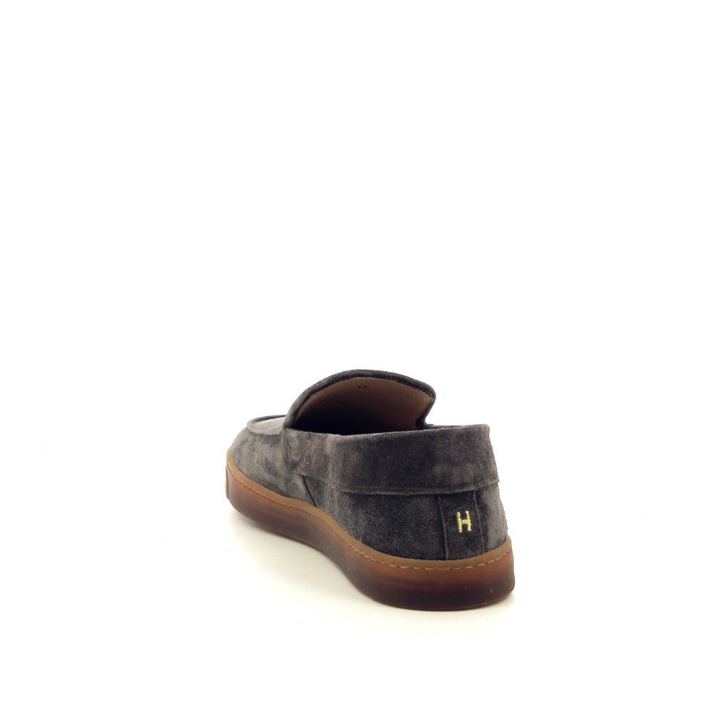 Henderson Syros 223688 bruin