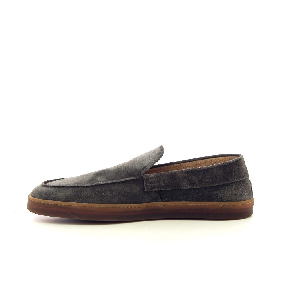 Henderson Syros 223688 bruin