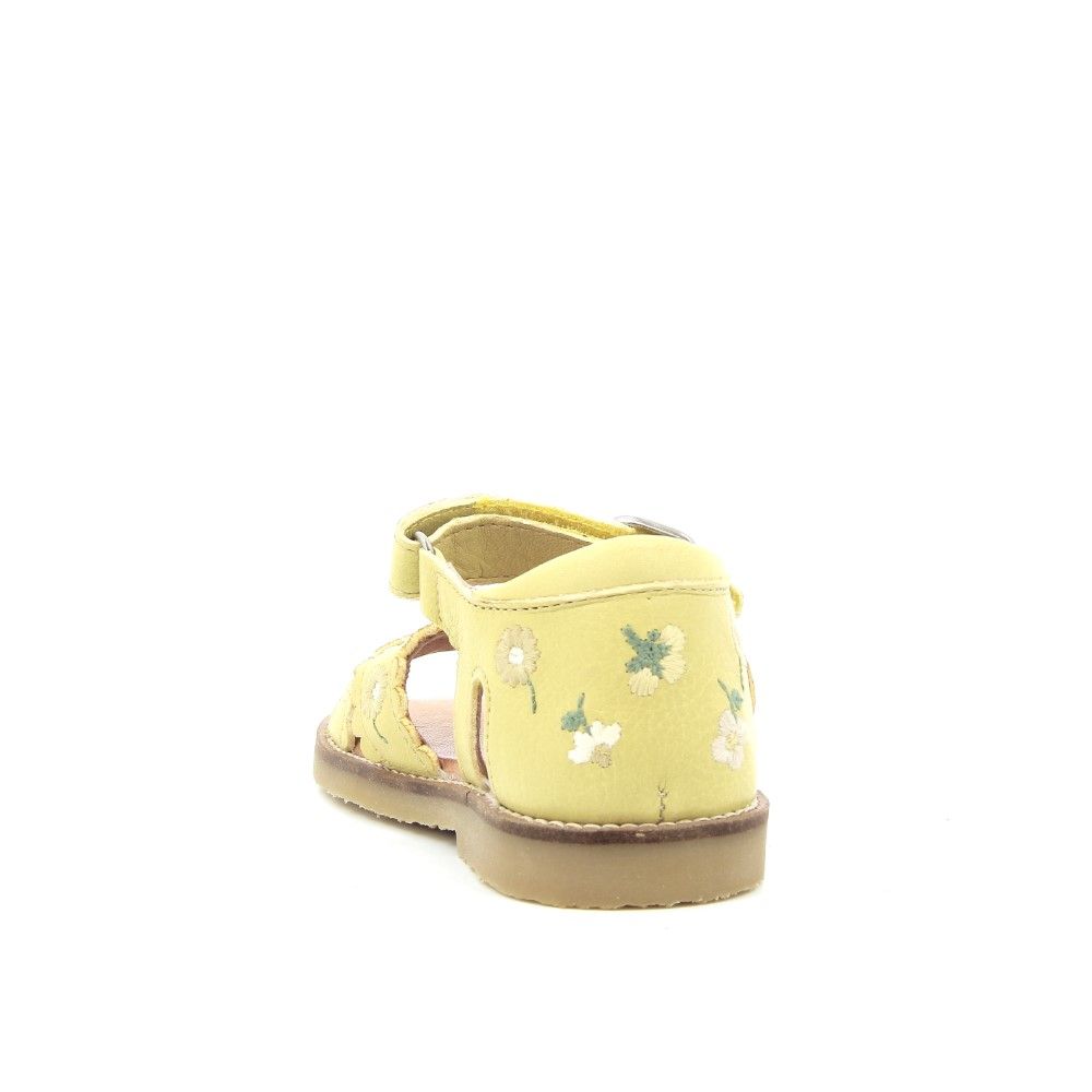 Petit Nord Sandaal 224284 geel