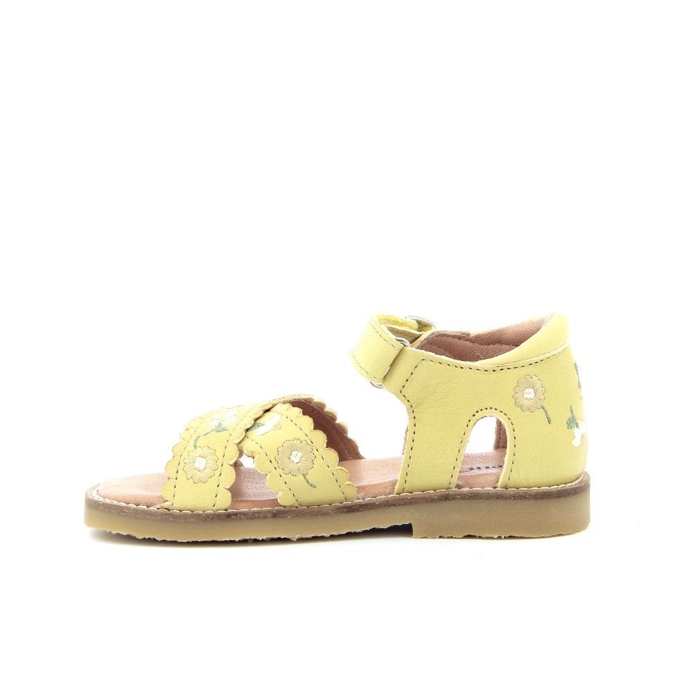 Petit Nord Sandaal 224284 geel