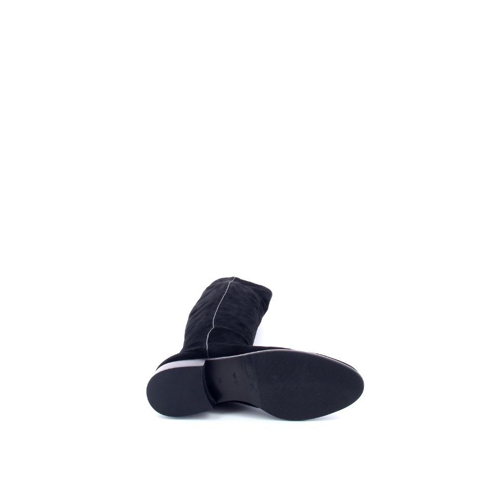 Lorenzo Masiero Laars 226316 zwart