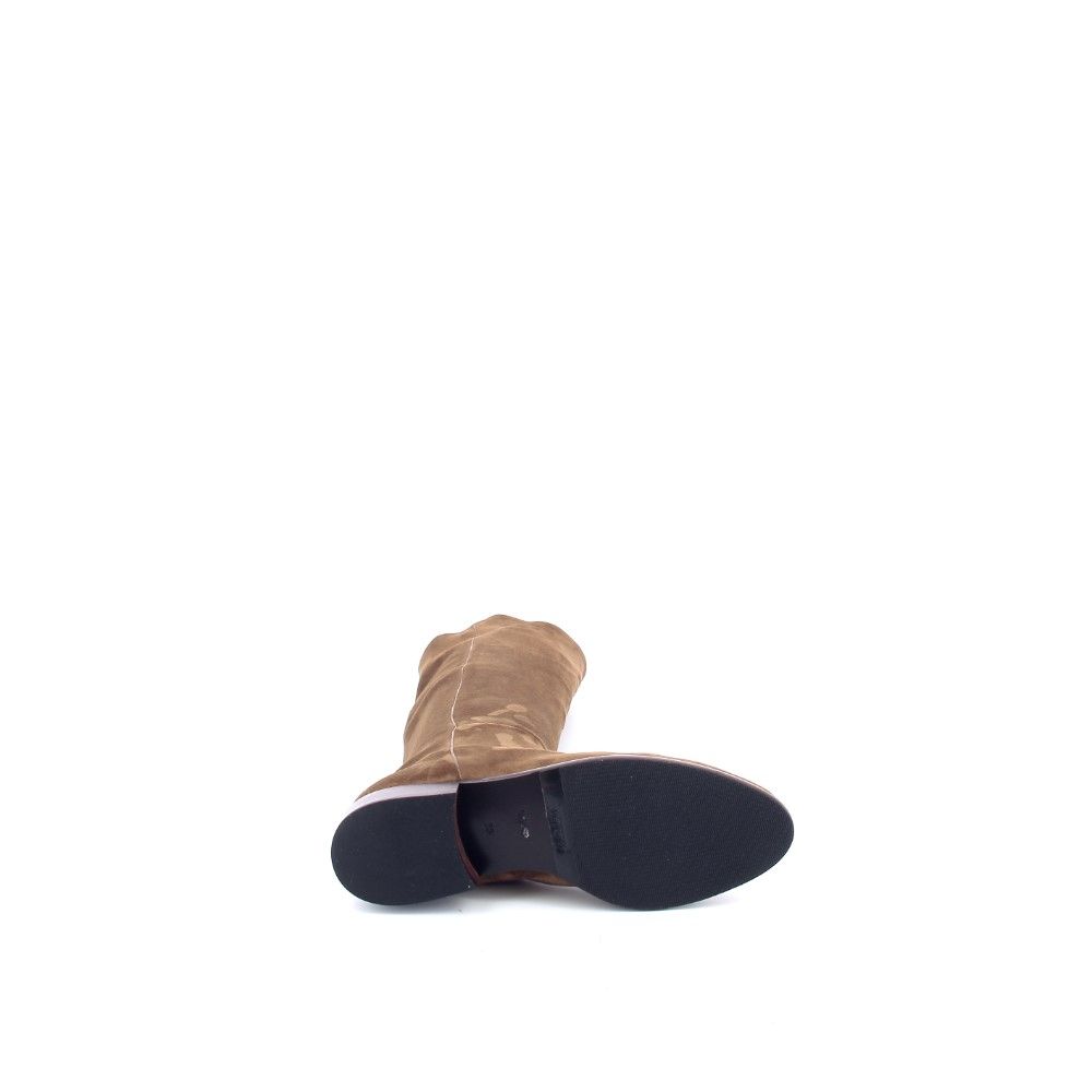 Lorenzo Masiero Laars 226318 cognac