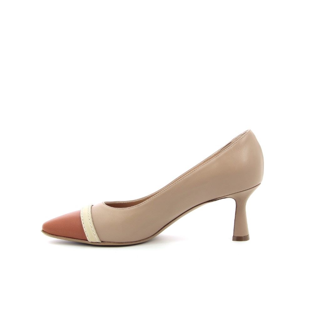 Voltan Pump 231115 cognac