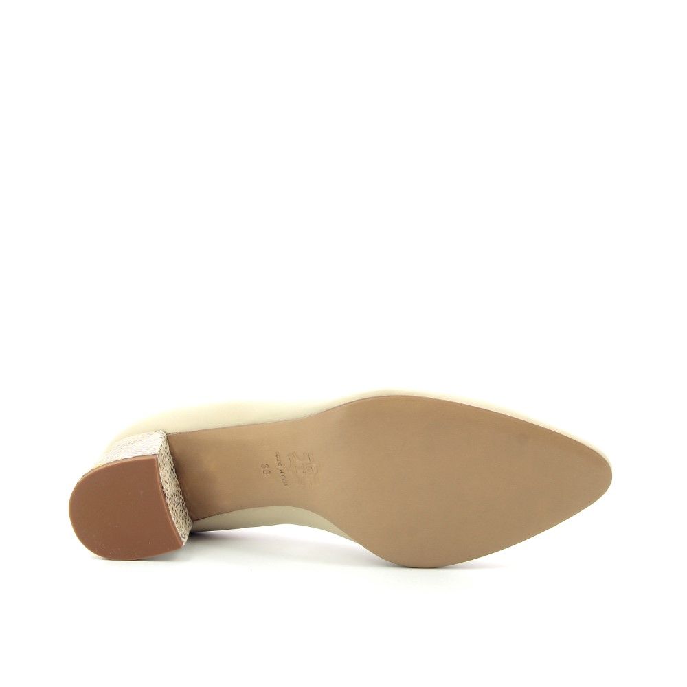 Voltan Pump 231117 beige