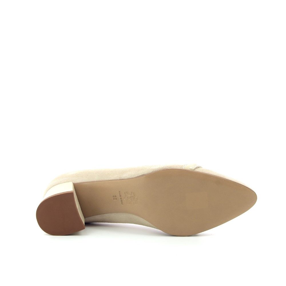 Voltan Pump 231126 beige