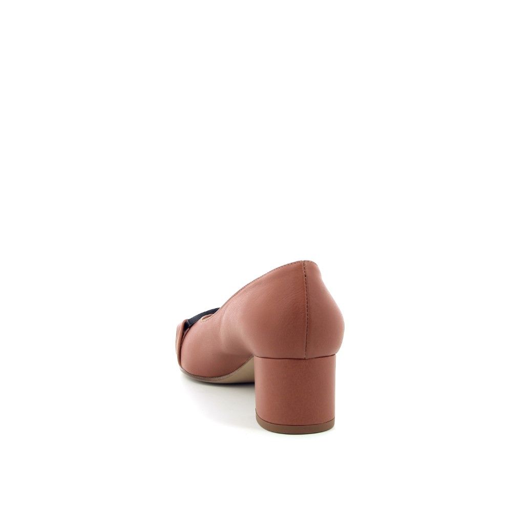 Voltan Pump 231130 cognac
