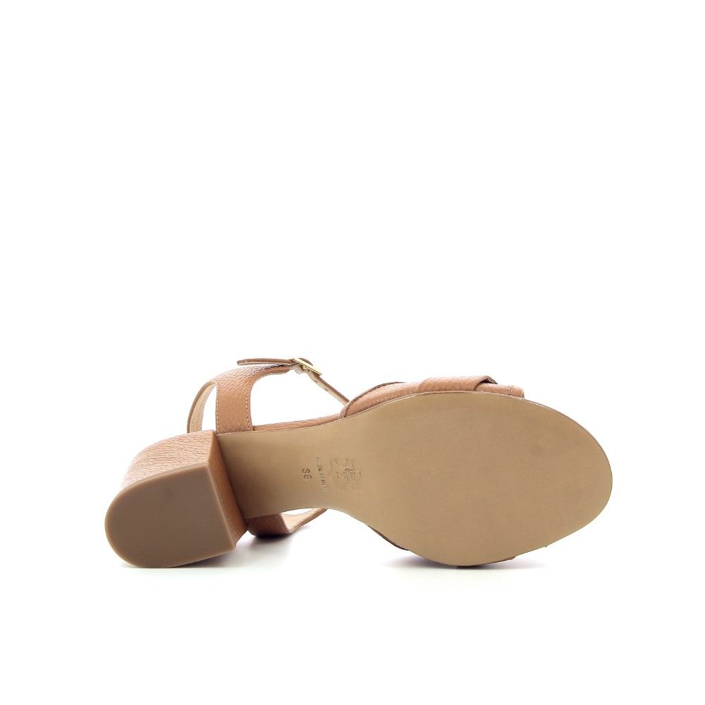 Voltan Sandaal 231145 cognac