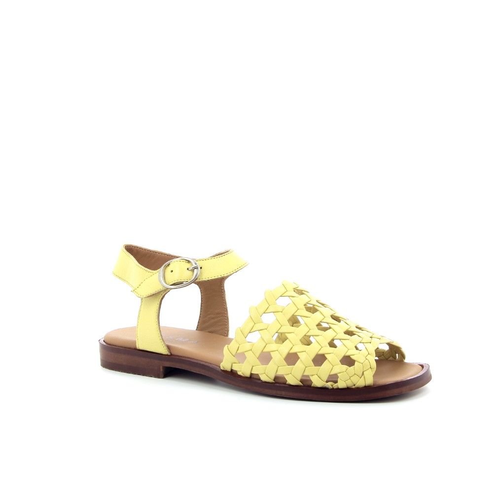 Kosma Sandaal 232594 geel