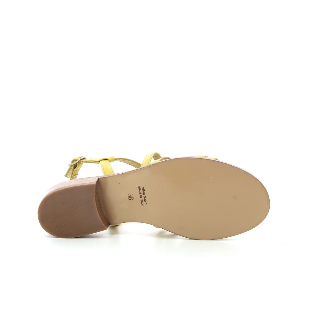 Cervone Sandaal 232700 geel