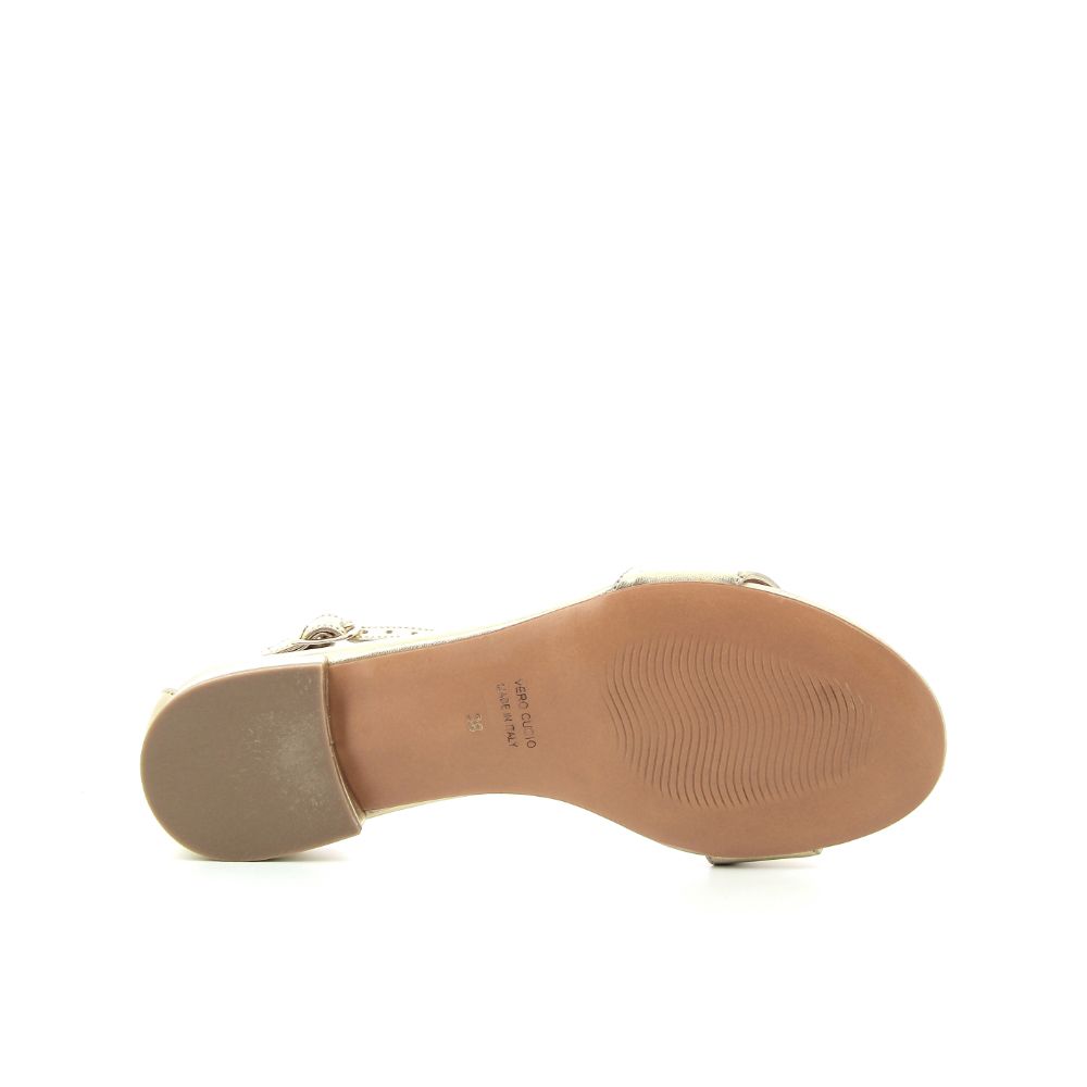 L'amour Sandaal 233584 goud