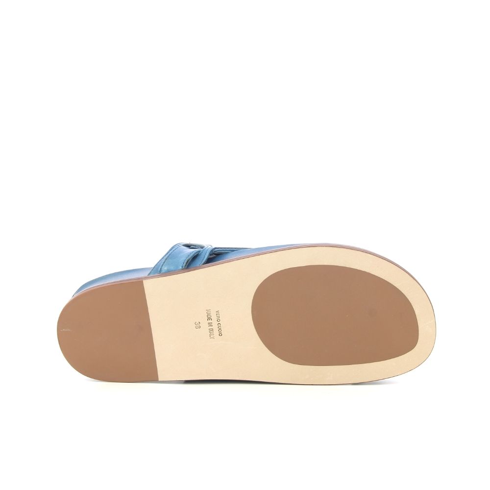 Lorenzo Masiero Muiltje 234134 blauw