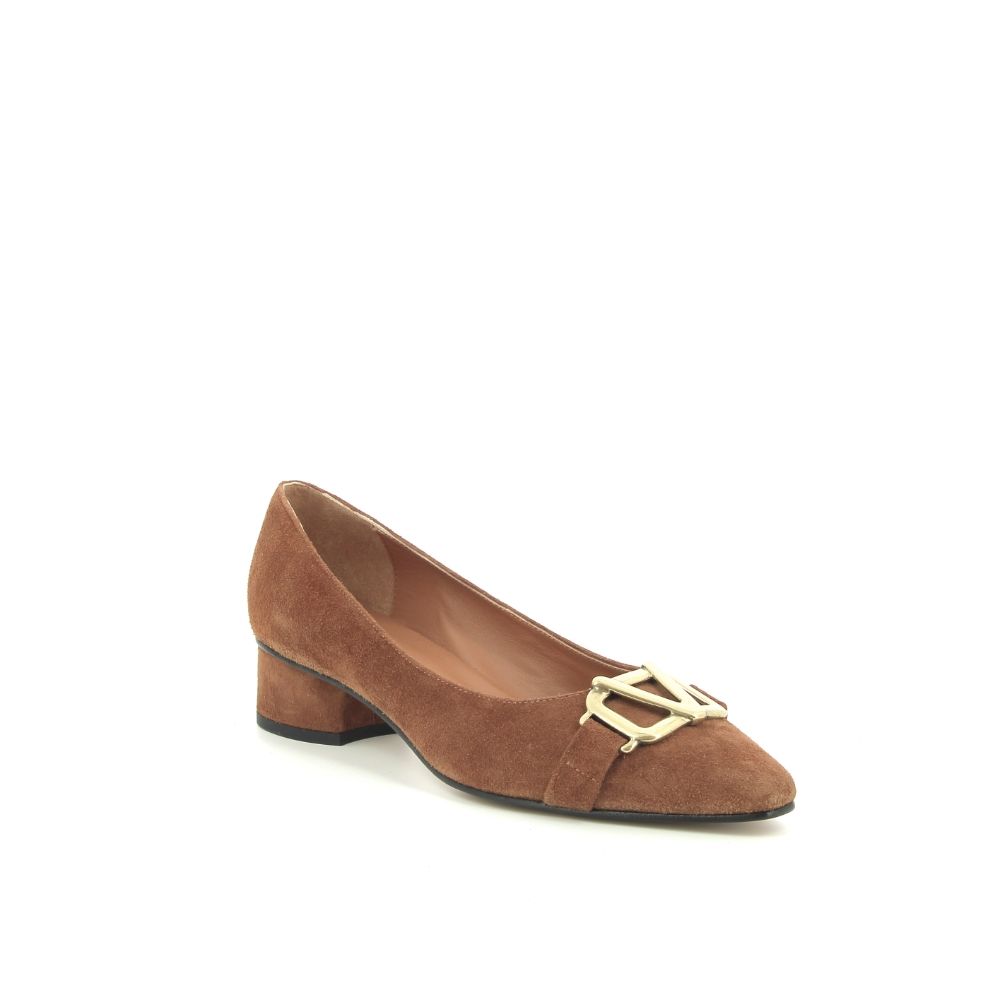 Voltan Pump 236581 cognac