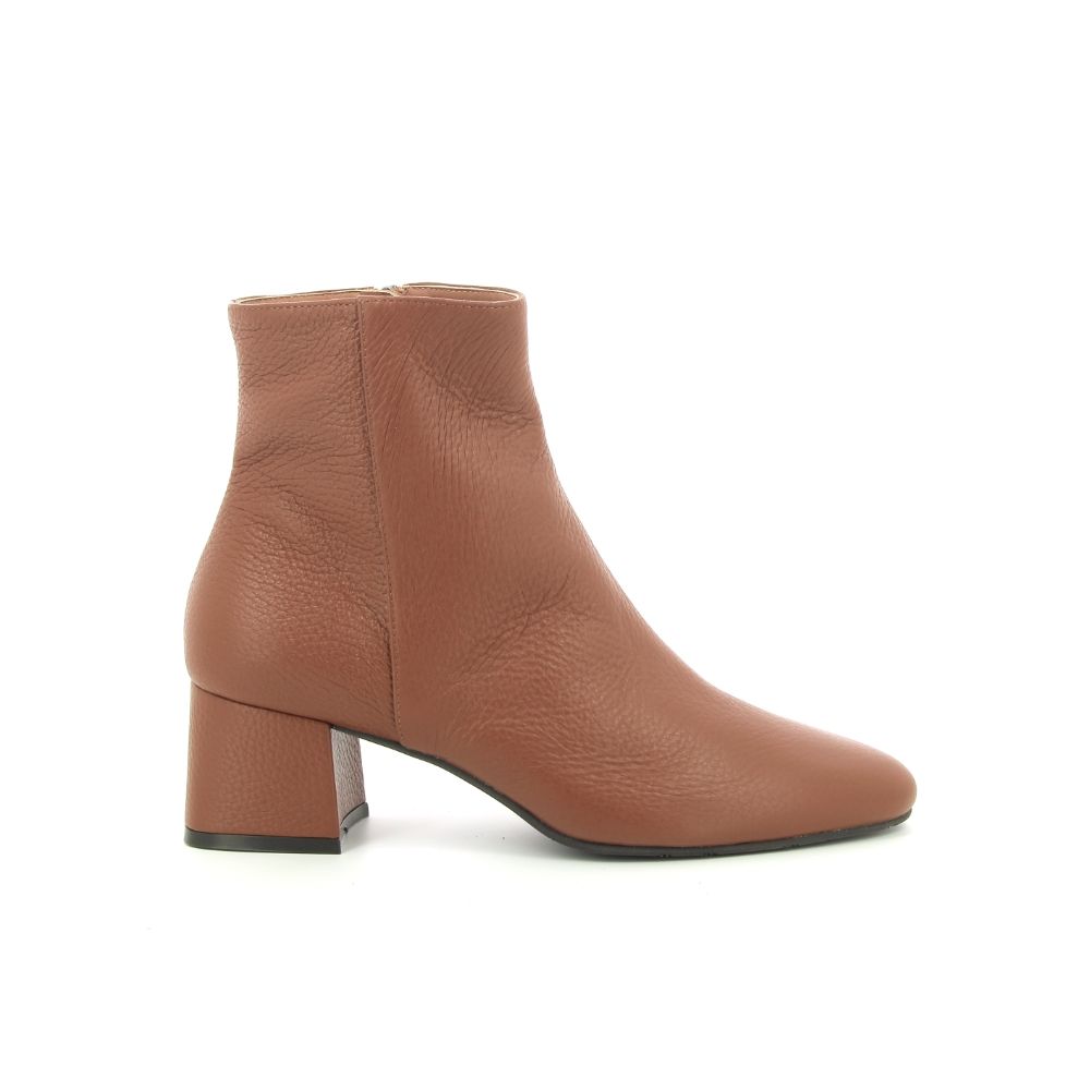 Boots 236600 cognac