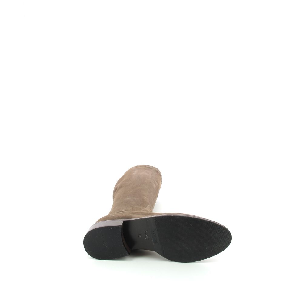 Lorenzo Masiero Laars 237080 taupe