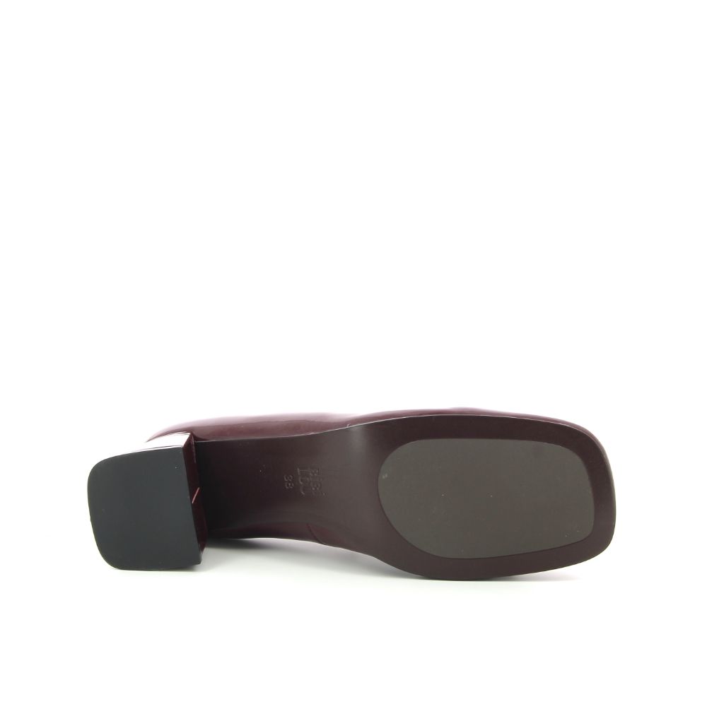 Bibi Lou Valencia 237641 rood