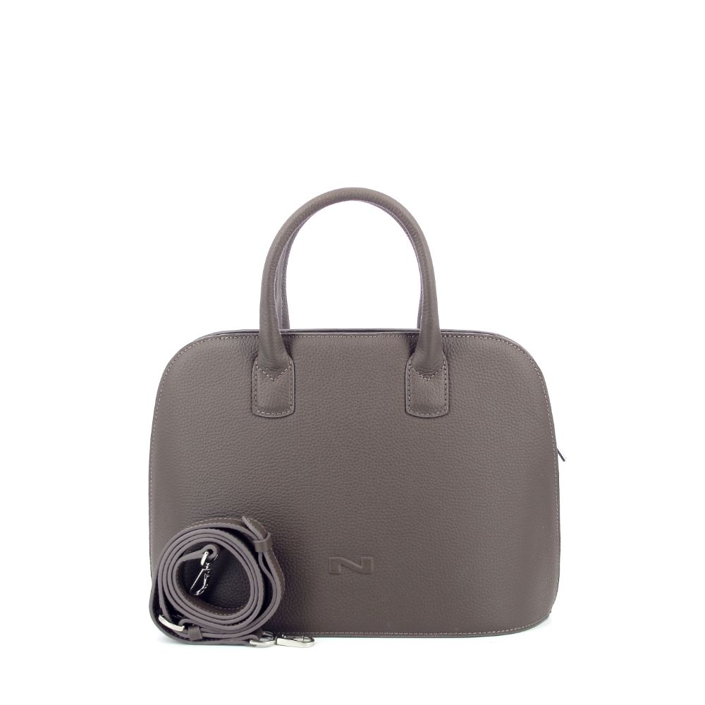 Nathan-Baume Ally 237747 bruin