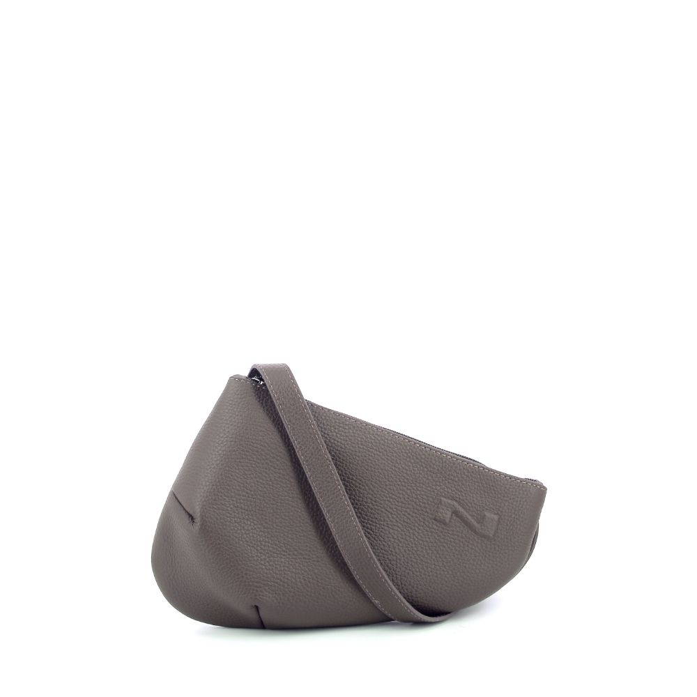 Nathan-Baume City 237755 bruin