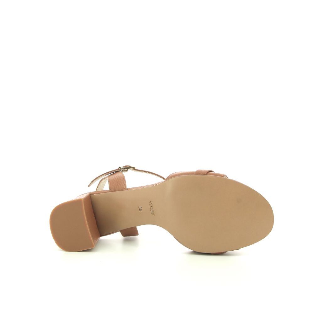Voltan Sandaal 240696 cognac