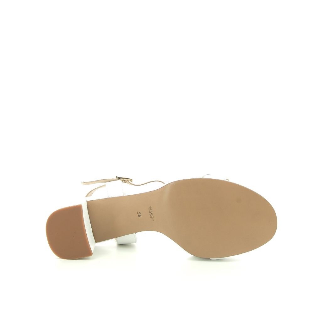 Voltan Sandaal 240697 wit