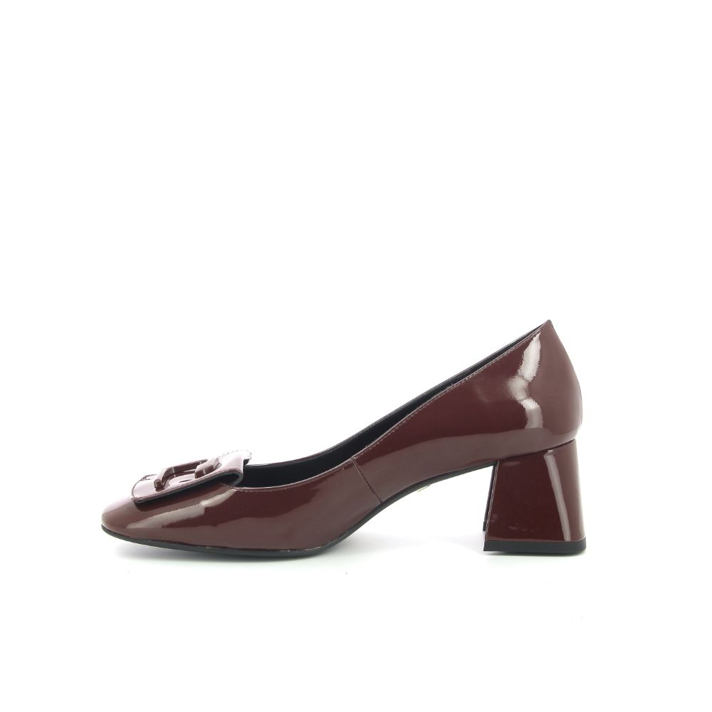 Lola Cruz Pump 248314 bruin