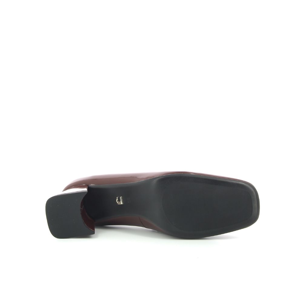Lola Cruz Pump 248314 bruin
