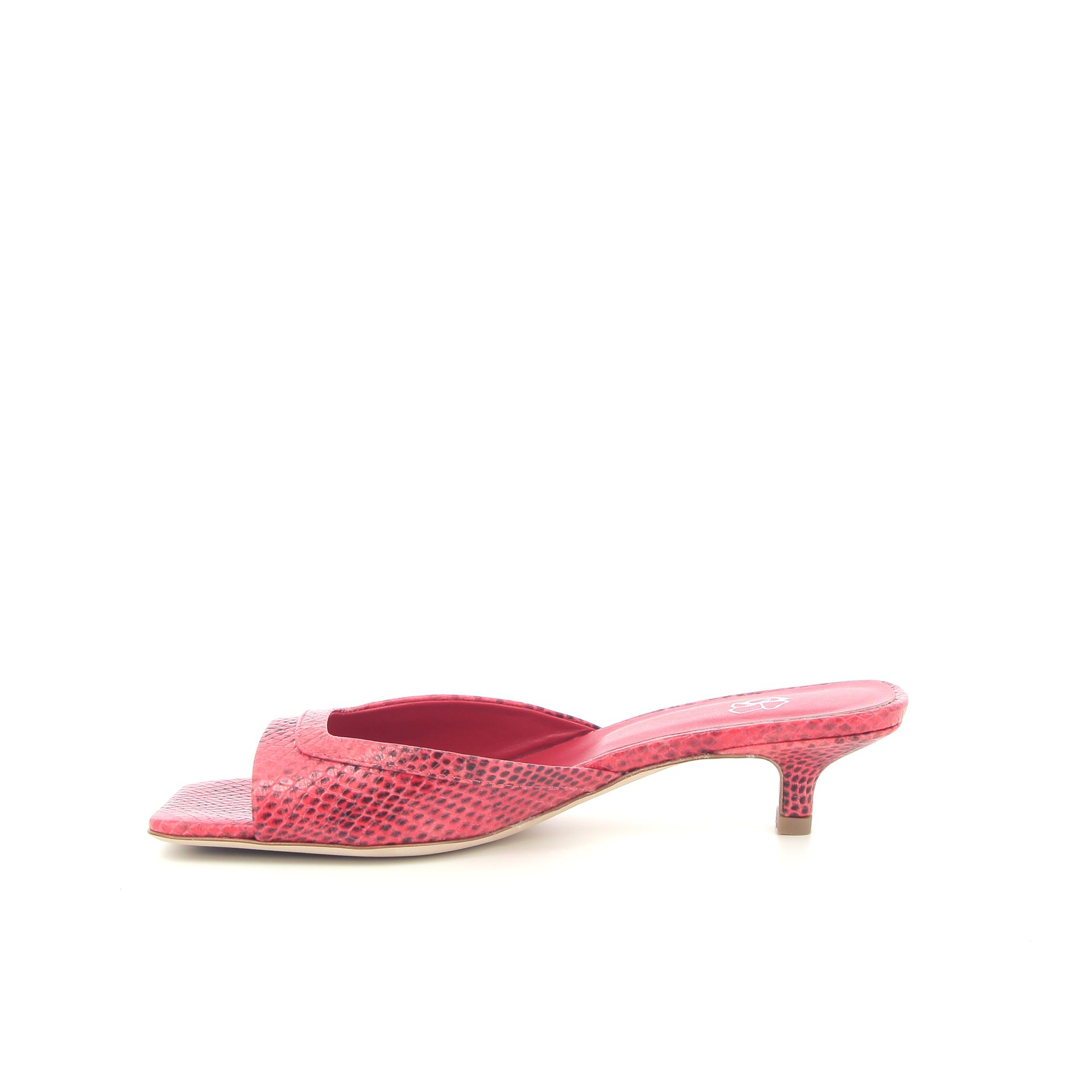 Odare Pilar 252993 rood