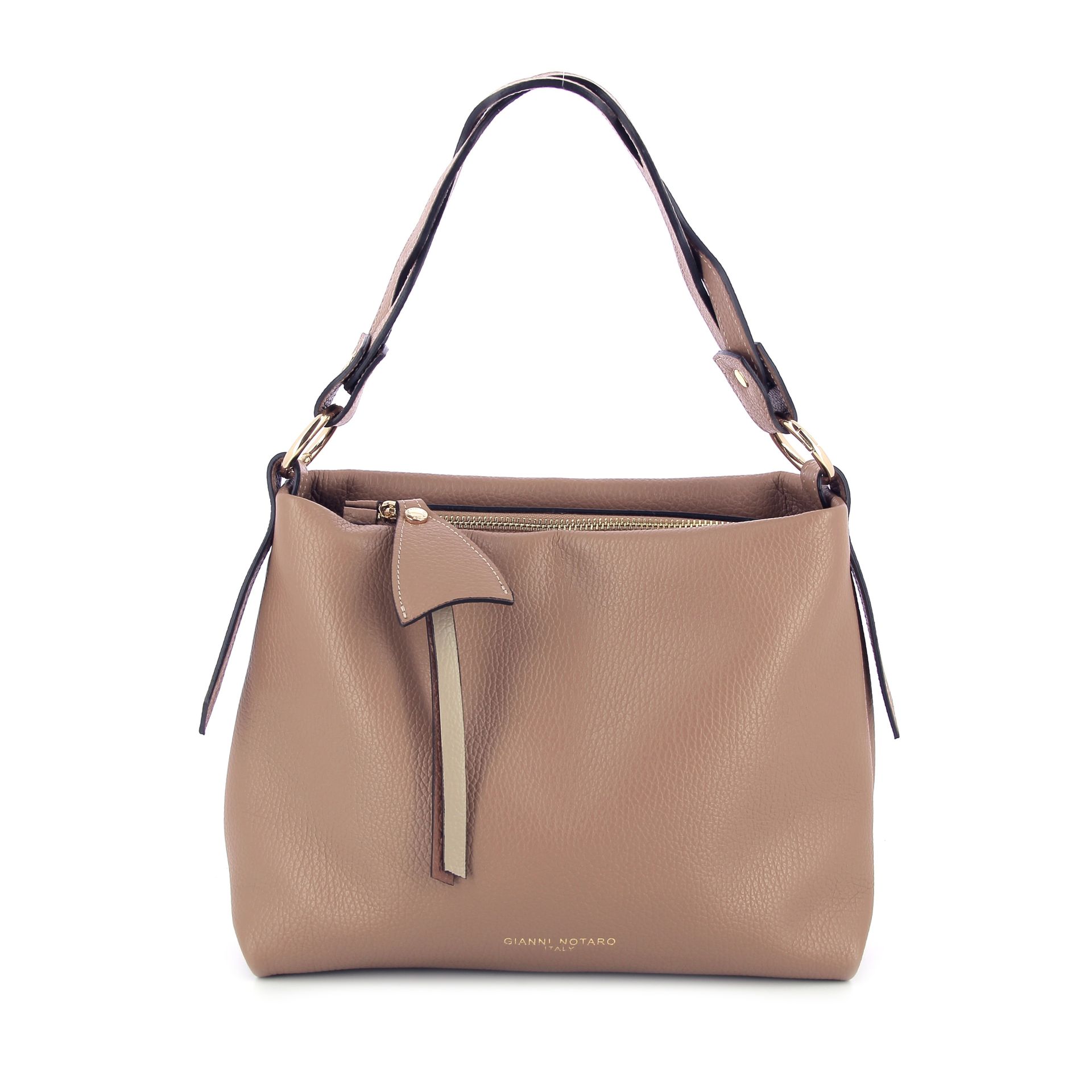 Carol J. Handtas 255175 cognac
