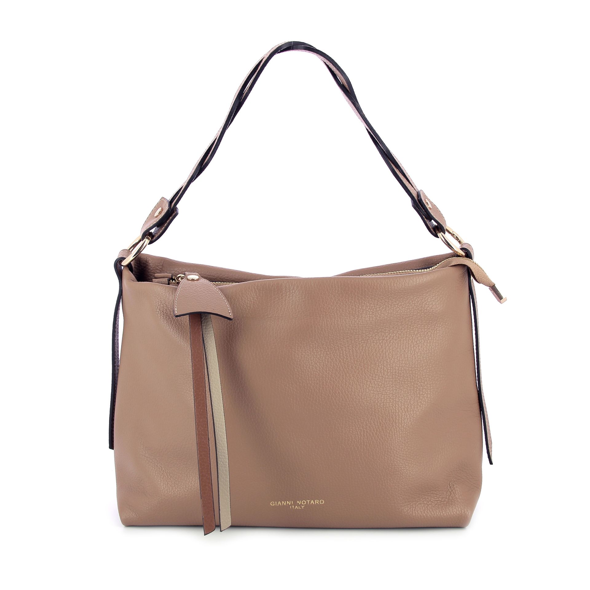 Carol J. Handtas 255192 cognac