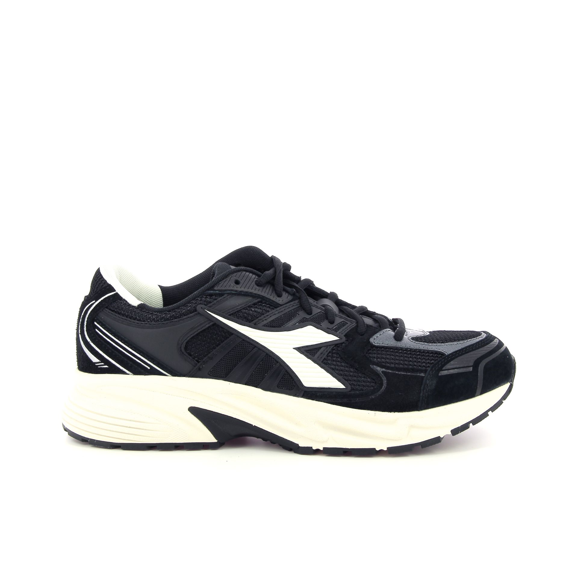 Diadora Mythos Star 256800 zwart