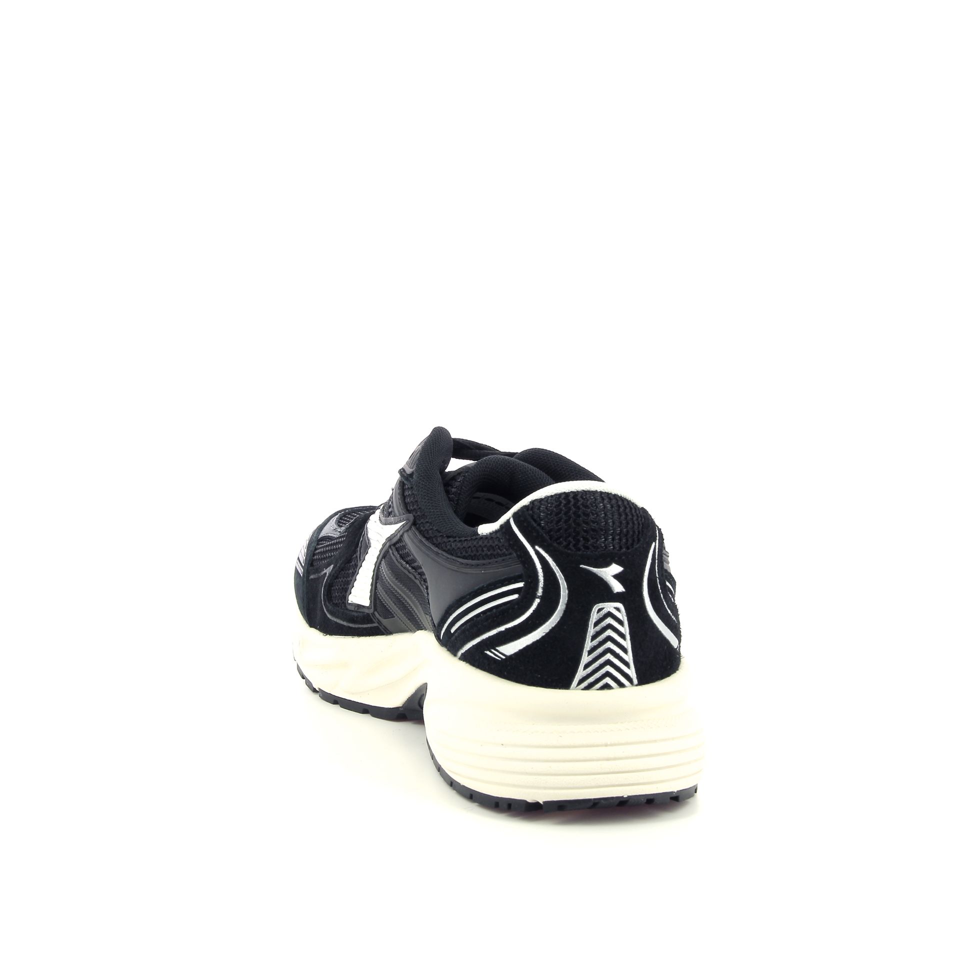 Diadora Mythos Star 256800 zwart