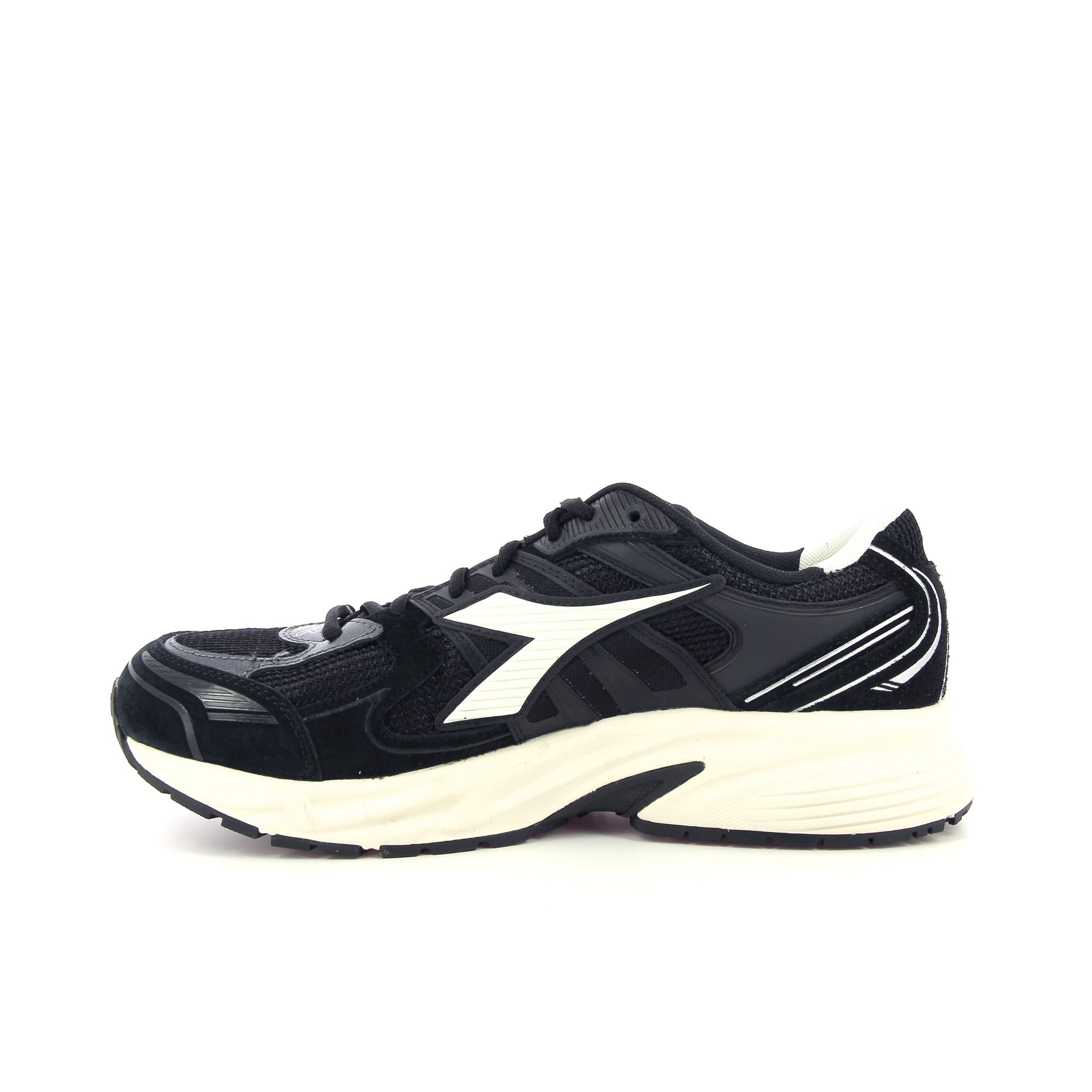 Diadora Mythos Star 256800 zwart